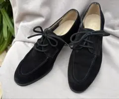 フェラガモ　ブラックスエードレースアップ6C(23.5cm 狭い) 週末セール
