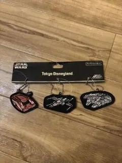 2026年最新】ディズニーアトラクションピンバッジの人気アイテム