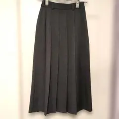 グレー プリーツスカート