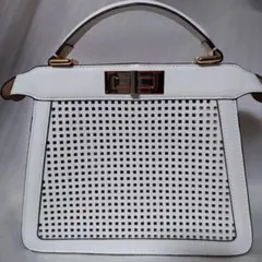 ホワイト メッシュデザイン牛革 ハンドバッグ　ショルダー紐付き