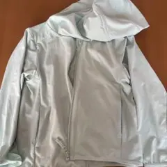ユニクロ　エアリズム　キッズパーカー　110cm