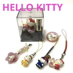 HELLO KITTY グッズ　まとめ売り　ストラップ　缶バッジ　置物　ポーチ