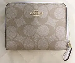 新品　未使用　COACH コーチ 二つ折り財布