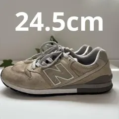 ニューバランス996 24.5cm ベージュ レディース スニーカーのサムネイル