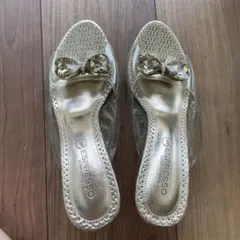 Marieさま専用　値下げゴールドサンダル