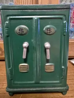 レトロ金庫 昭和レトロ金庫の通販 by tomi's shop｜ラクマ