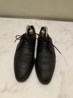 クラークス　黒レザー　編み込み　ドレスシューズ　24.5