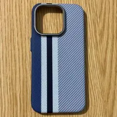 iPhone 15 Pro 薄型カーボンファイバー調ケース