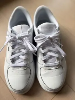 New Balance ＣＴ30 す ホワイトスニーカー