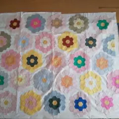 フラワーガーデンஐグリーンの優しいキルト・はぎれ・アンティーク