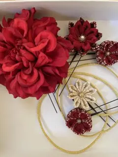 つまみ細工髪飾り 赤い花飾りセット 和装小物 かんざし