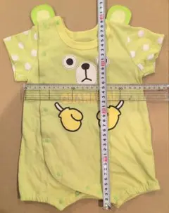 クマデザイン　半袖ロンパース　60〜70cm　黄緑