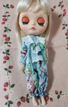 2026年最新】ネオブライスアウトフィットの人気アイテム - メルカリ