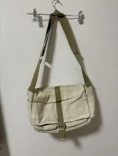 ラグアジェム　ショルダーバッグ　バッグ