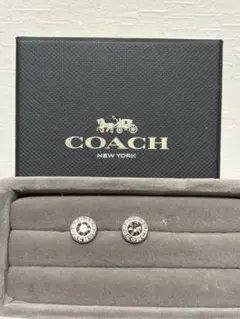 COACH クリスタルスタッドピアス