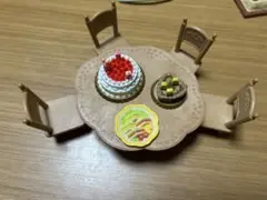 シルバニアファミリー テーブルとケーキセット