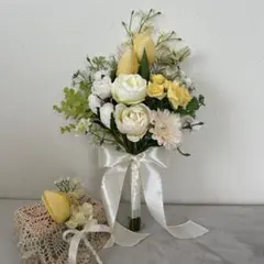 ウェディングブーケ、ブートニアセット　造花　バラ　　チューリップ　前撮り