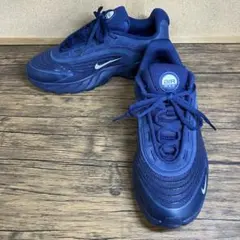 Item thumbnail for item 4f740ca3-1956-4222-b920-69c1d64b90b8