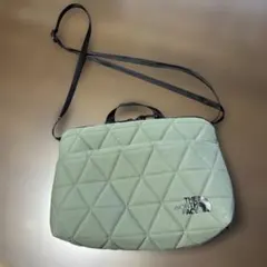 THE NORTH FACE Geoface Pouchカーキ