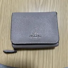 COACH グレー 三つ折り財布