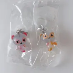 パンシェルズワールド　ガチャ　めじるしアクセサリー　ピンク　オレンジ　新品未使用