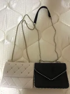 ホワイト・ブラック ショルダーバッグセット