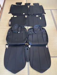 未使用☆ダイハツトール 純正プーさんシートカバー - メルカリ