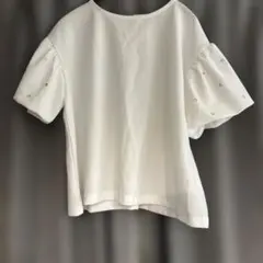 Urban Smart ビジュー付き 半袖ブラウス ホワイトのサムネイル