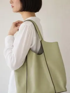 ikko トートバッグ 薄いイエロー　軽量のサムネイル