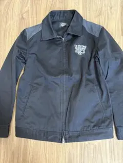 刺繍入りブラックジップアップジャケット