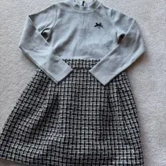 リブ編み長袖トップスとチェック柄スカート　Bebe140cm