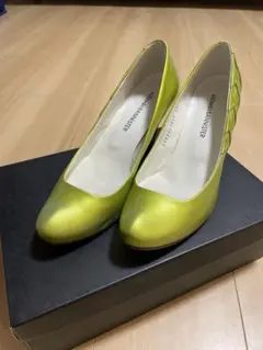 Item thumbnail for item cfd6b759-5e85-4fab-9ebb-3650dcc976b2