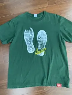 Item thumbnail for item 2db8d5fb-8e3a-4ad5-9d34-3dd1bebe99a5