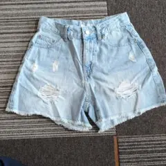 デニム　ライトブルー ダメージ加工 ショートパンツ S
