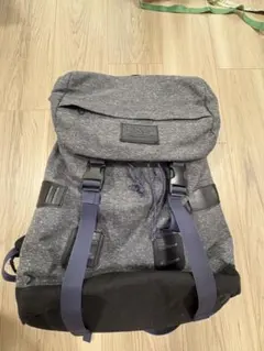 リュック　BURTON グレーのサムネイル