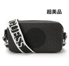 超美品　Guess ショルダーバック
