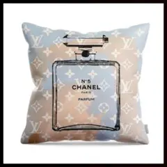 ゴシップガールPRADA・cnl/Gossiop girl/クッション2点SET - メルカリ