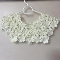 手編みポンチョ風付け襟、お花のモチーフ編み