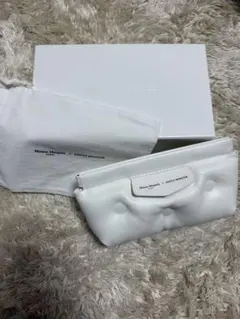 Maison Margiela x GENTLE MONSTER ホワイトポーチのサムネイル