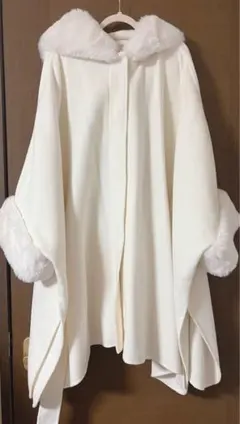 2025年最新】ファーポンチョ セルフォードの人気アイテム - メルカリ