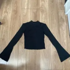 【美品】グレイル　ラメニットフレアスリーブショート丈トップス[k9316e]