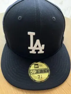 New Era 59FIFTY ロサンゼルス・ドジャース ネイビー × ホワイトのサムネイル