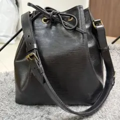 美品 LOUIS VUITTON バケットPM ポーチ付き エピレザー 黒 - メルカリ