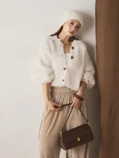 フェザーヤーン衿付きカーディガン 襟付きカーディガン 羽織り 白 ESICA