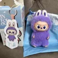 ラブブ　イニシャル【T】 PIN FOR LOVE