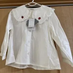 futafuta 襟いちご刺繍ブラウス