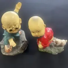 少林寺 小僧 フィギュア 2体セット 置物 縁起物 ユニーク 雑貨