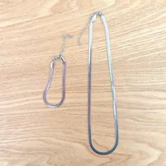 サージカルステンレス　スネークチェーンネックレス ブレスレットセット４ミリ