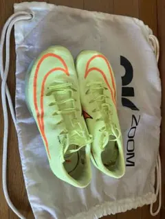 Nike マックスフライ　23.5cm