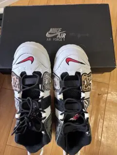 NIKEアニマル　Uptempoサイズ２5